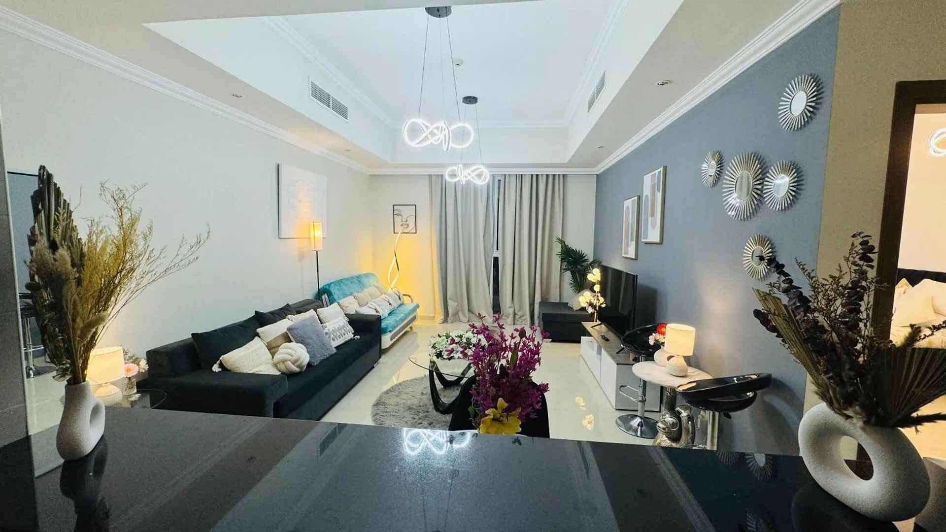 Modern Accommodations In Dunya Dubai'S Heart, Dubai Mall, Dubai Fountain And Burj Khalifa Getaway, Spectacular Views, 3-5 Minutes To Dubai Mall, Dubai Fountain & Burj Khalifa Appartement