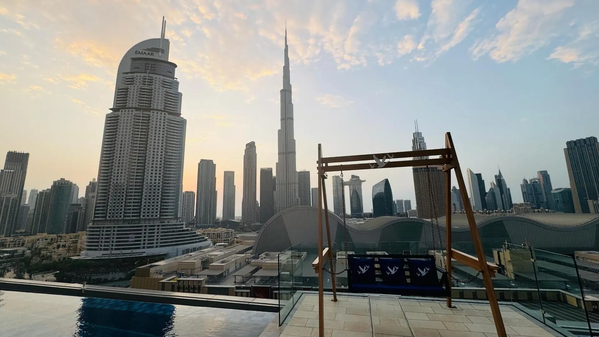 Modern Accommodations In Dunya Dubai'S Heart, Dubai Mall, Dubai Fountain And Burj Khalifa Getaway, Spectacular Views, 3-5 Minutes To Dubai Mall, Dubai Fountain & Burj Khalifa Verenigde Arabische Emiraten