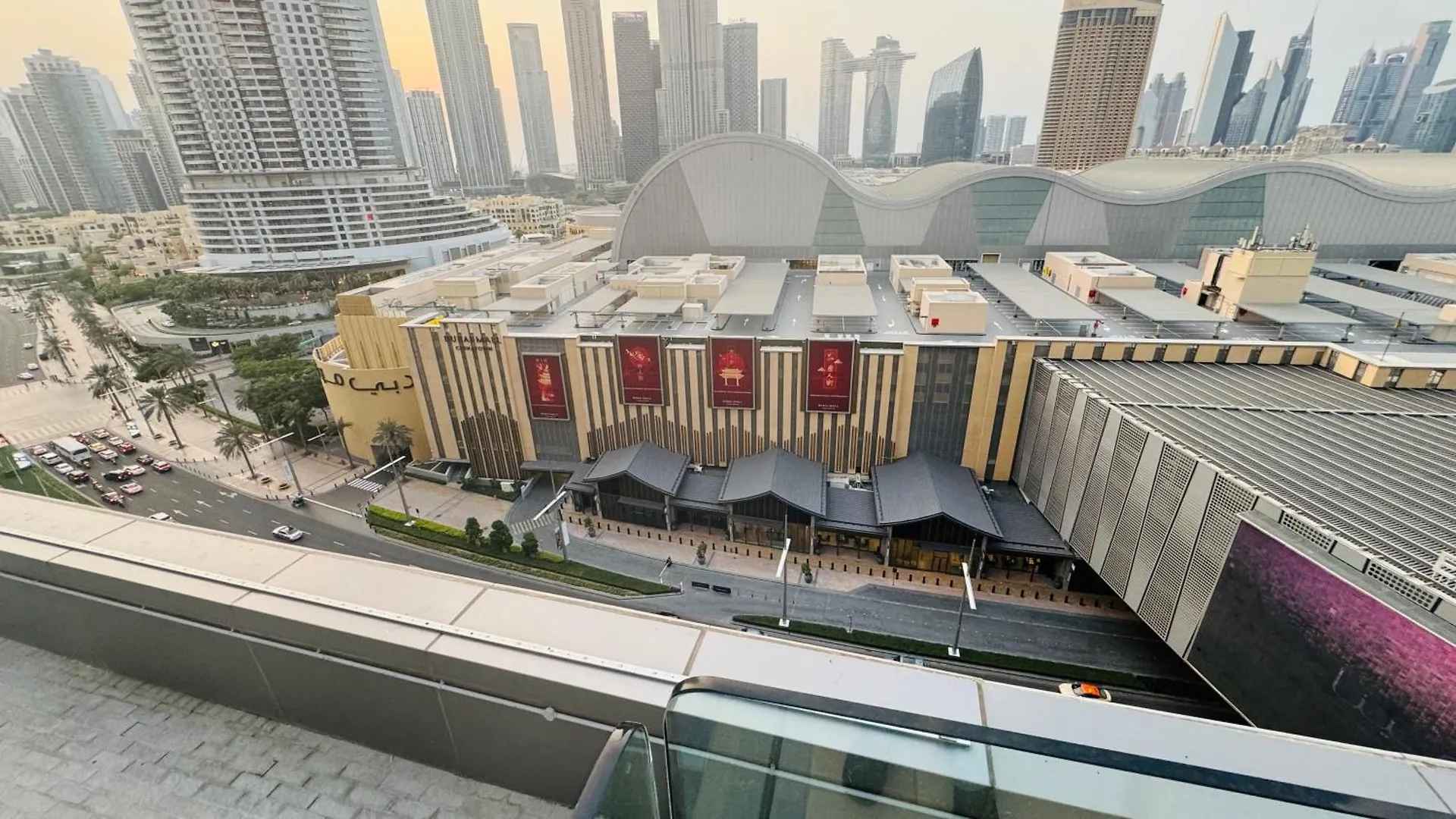 Modern Accommodations In Dunya Dubai'S Heart, Dubai Mall, Dubai Fountain And Burj Khalifa Getaway, Spectacular Views, 3-5 Minutes To Dubai Mall, Dubai Fountain & Burj Khalifa Apartment