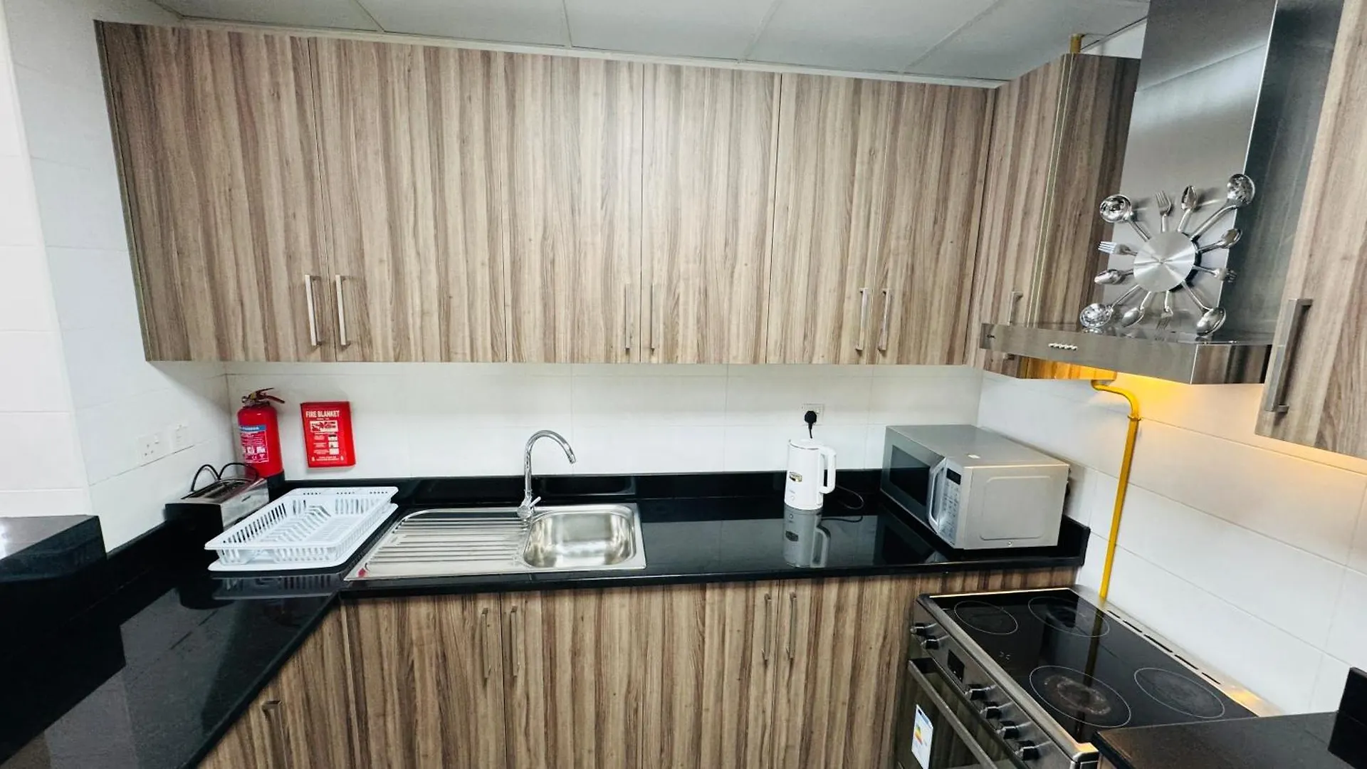 Modern Accommodations In Dunya Dubai'S Heart, Dubai Mall, Dubai Fountain And Burj Khalifa Getaway, Spectacular Views, 3-5 Minutes To Dubai Mall, Dubai Fountain & Burj Khalifa Apartment
