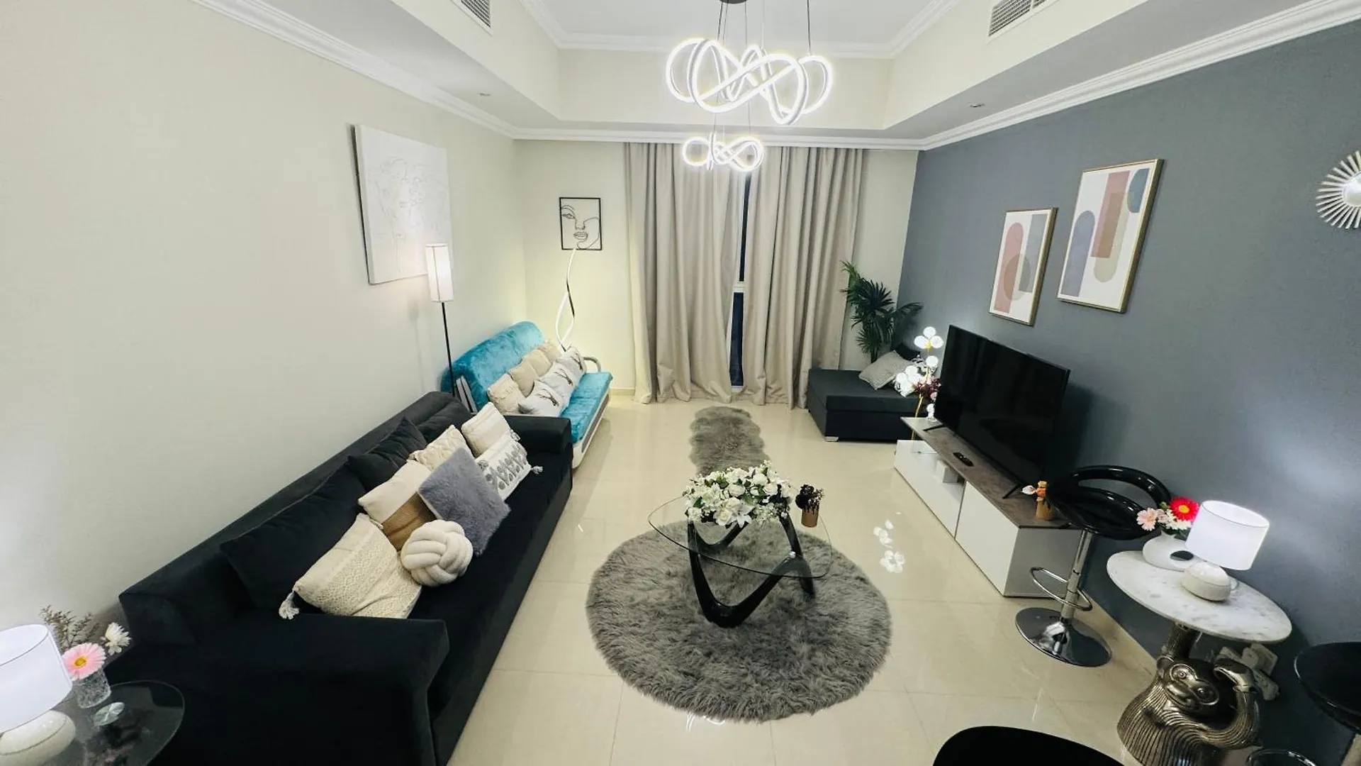 Modern Accommodations In Dunya Dubai'S Heart, Dubai Mall, Dubai Fountain And Burj Khalifa Getaway, Spectacular Views, 3-5 Minutes To Dubai Mall, Dubai Fountain & Burj Khalifa