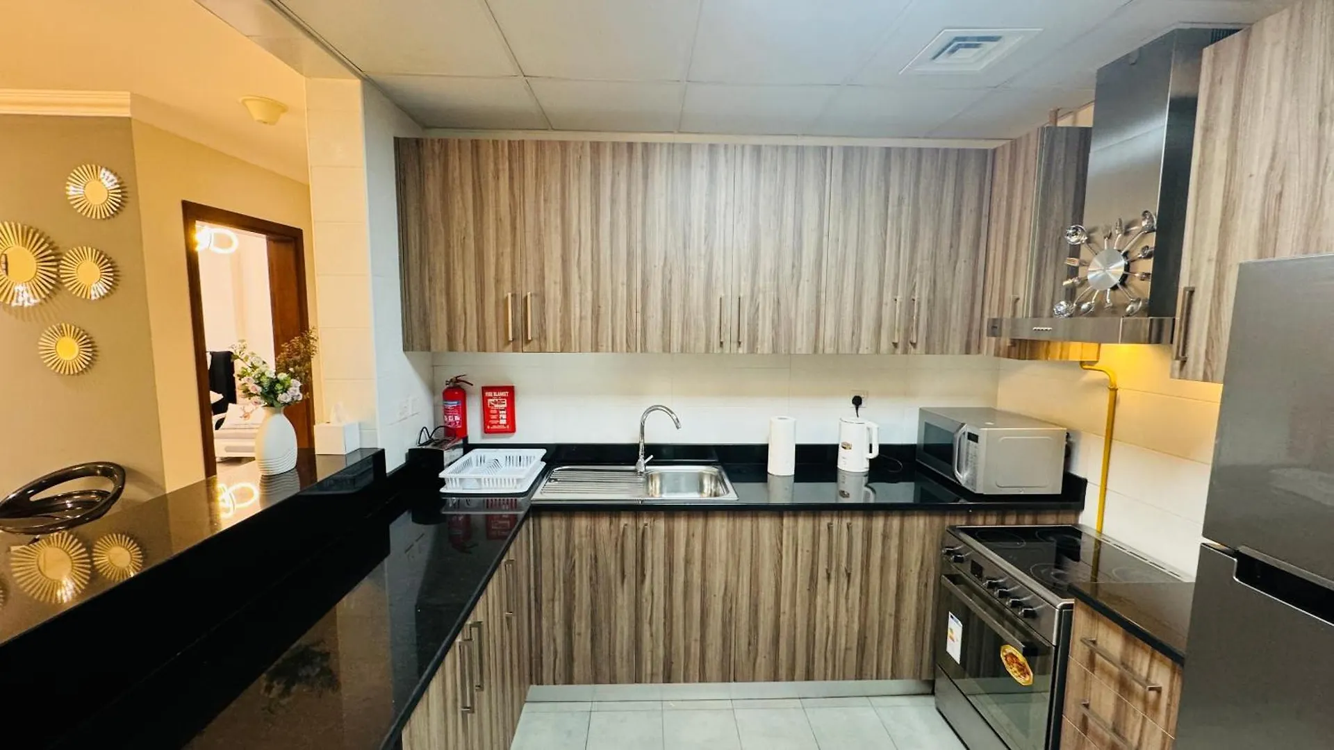 Modern Accommodations In Dunya Dubai'S Heart, Dubai Mall, Dubai Fountain And Burj Khalifa Getaway, Spectacular Views, 3-5 Minutes To Dubai Mall, Dubai Fountain & Burj Khalifa Apartment