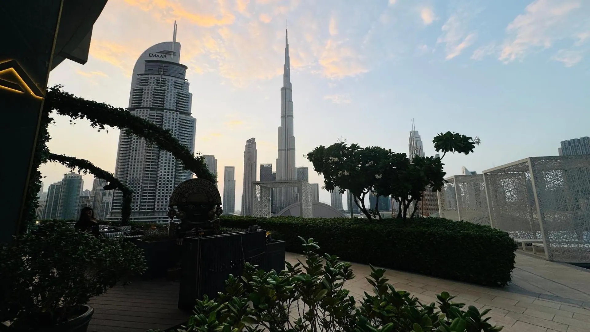 Modern Accommodations In Dunya Dubai'S Heart, Dubai Mall, Dubai Fountain And Burj Khalifa Getaway, Spectacular Views, 3-5 Minutes To Dubai Mall, Dubai Fountain & Burj Khalifa